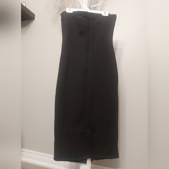 Fashion nova dress - Picture 2 of 2